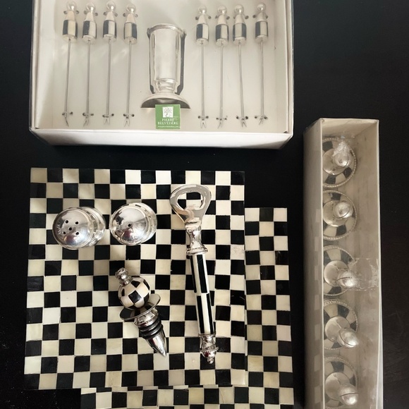 Chessboard Pattern Hors D’Oeuvres Set - Pierre Belvédère - Picture 2 of 5